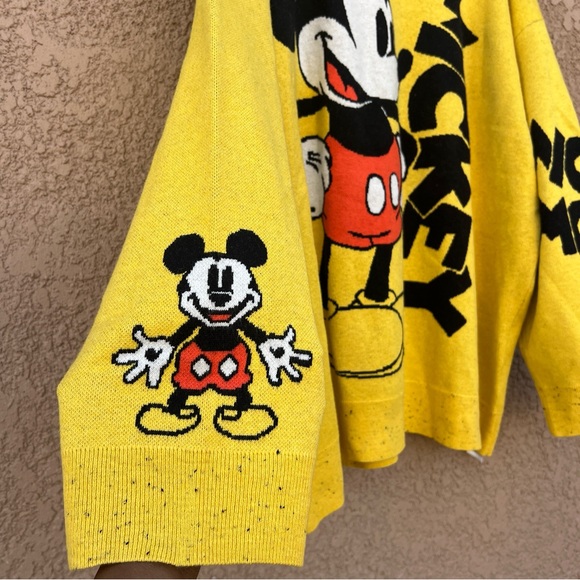 Disney Mickey Mouse Iconic Pullover Sweater Women 3X Yellow Knit Cozy Oversized - Picture 3 of 12
